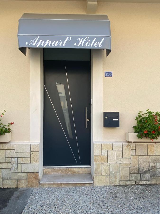 Appart'Hotel Les Perles Du Lac Tombeboeuf Exterior foto